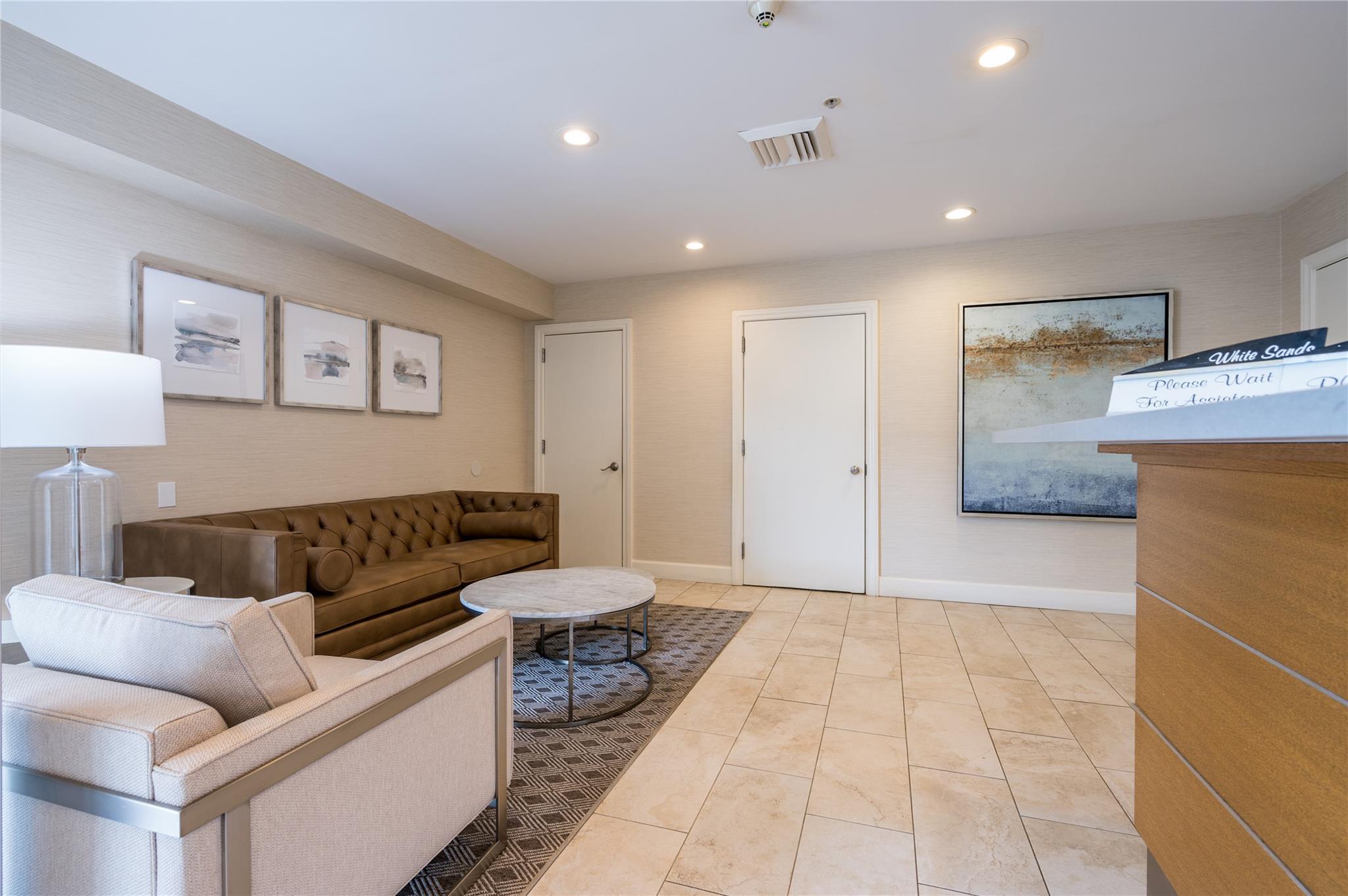 Condo Broadway  Nassau County, NY 11561, MLS-845018-3