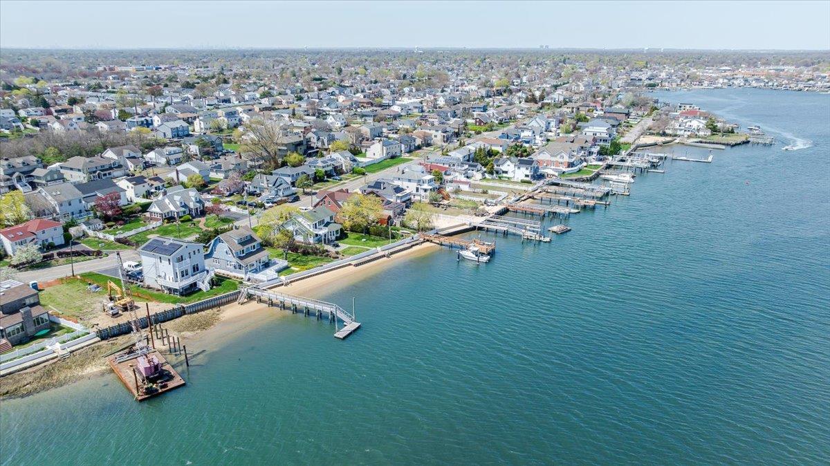 Single Family Bay Front  Nassau County, NY 11510, MLS-845051-4
