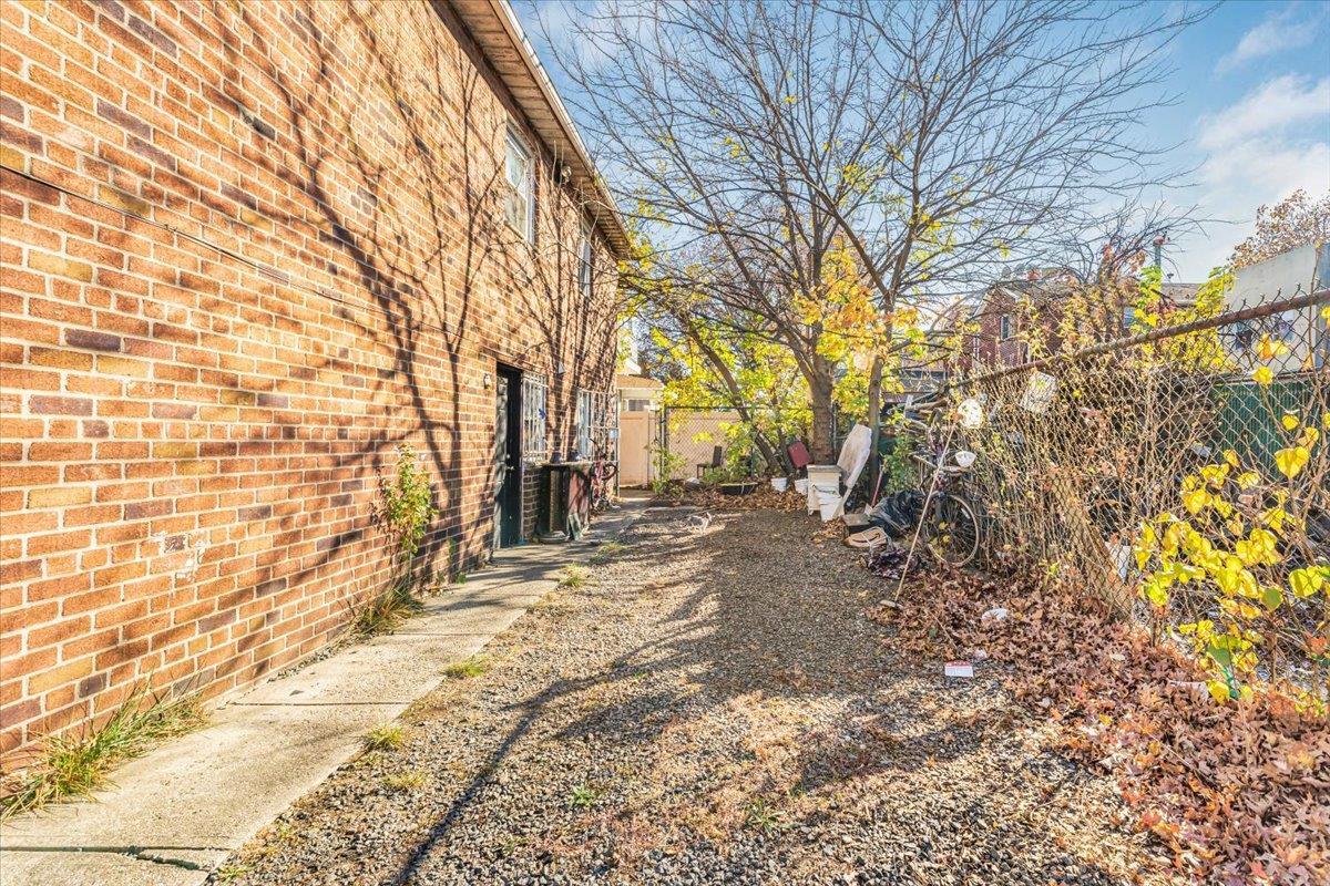Single Family Atlantic  Queens, NY 11419, MLS-845061-5