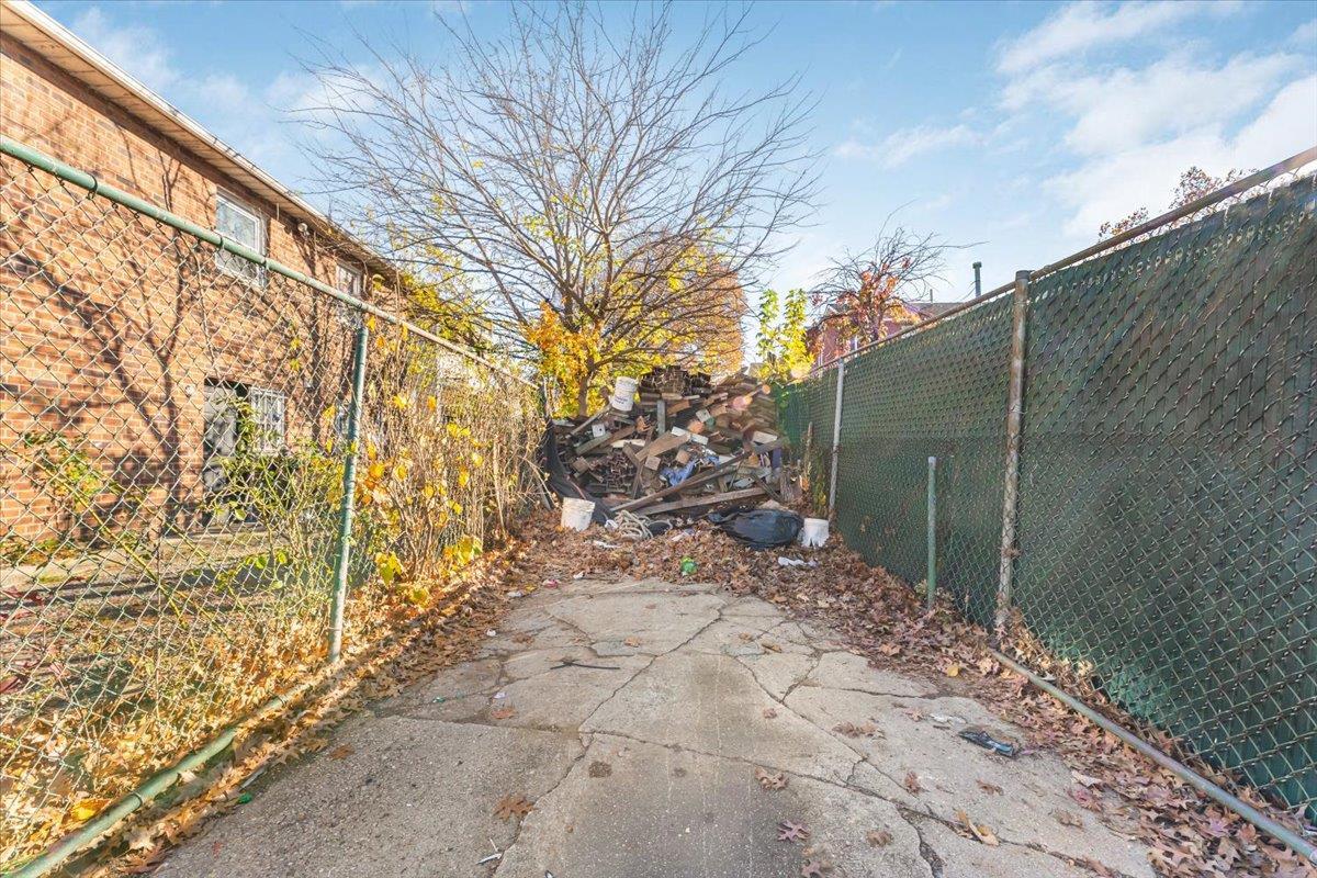 Single Family Atlantic  Queens, NY 11419, MLS-845061-6