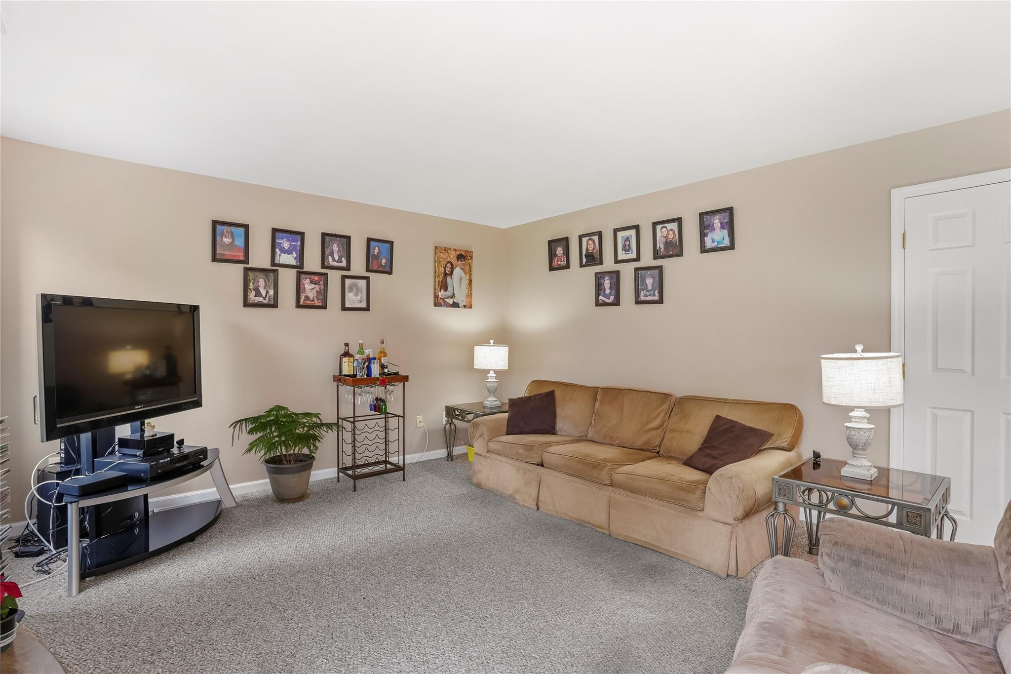 Single Family Sparrow Ridge  Putnam County, NY 10512, MLS-845084-11
