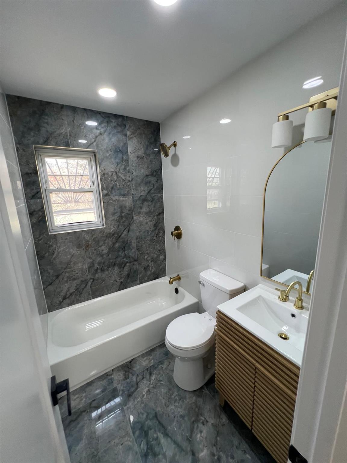 Single Family Legion  Brooklyn, NY 11212, MLS-845100-6