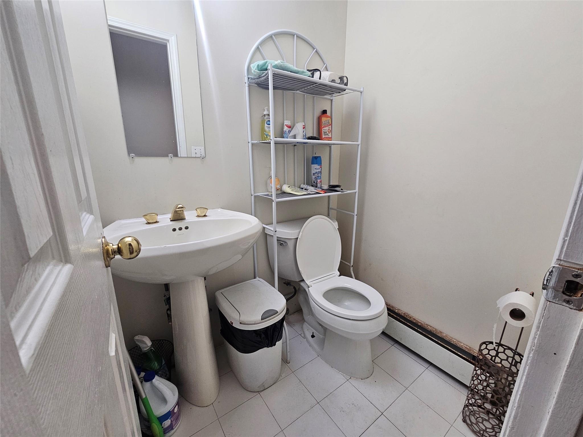 Single Family Drew  Suffolk County, NY 11941, MLS-845128-5