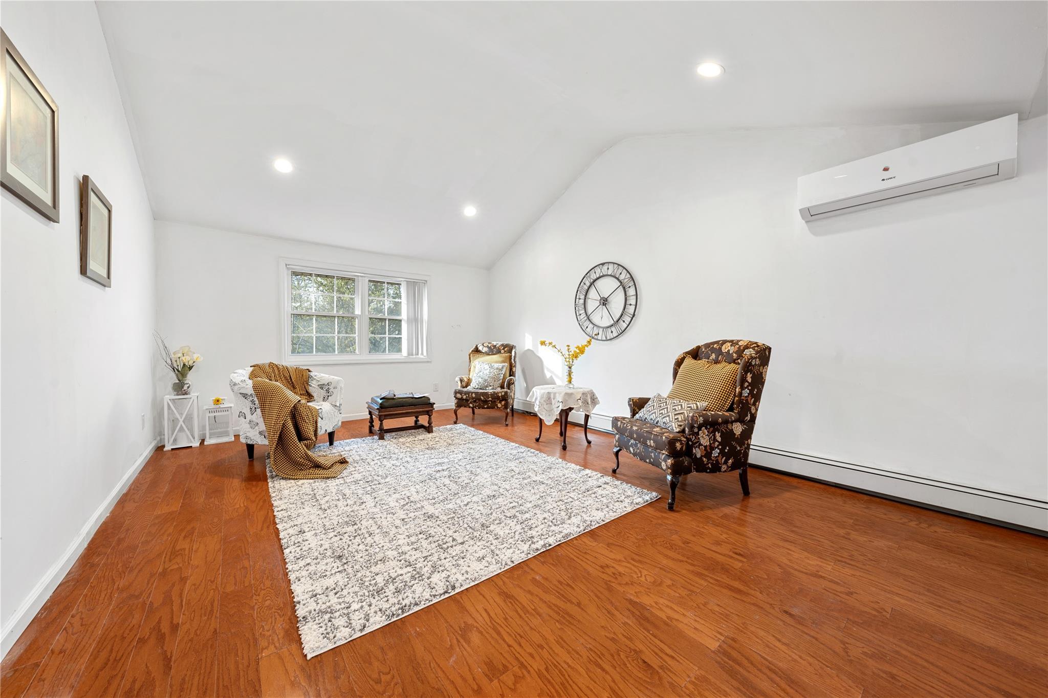 Single Family Monterey  Suffolk County, NY 11720, MLS-845129-21