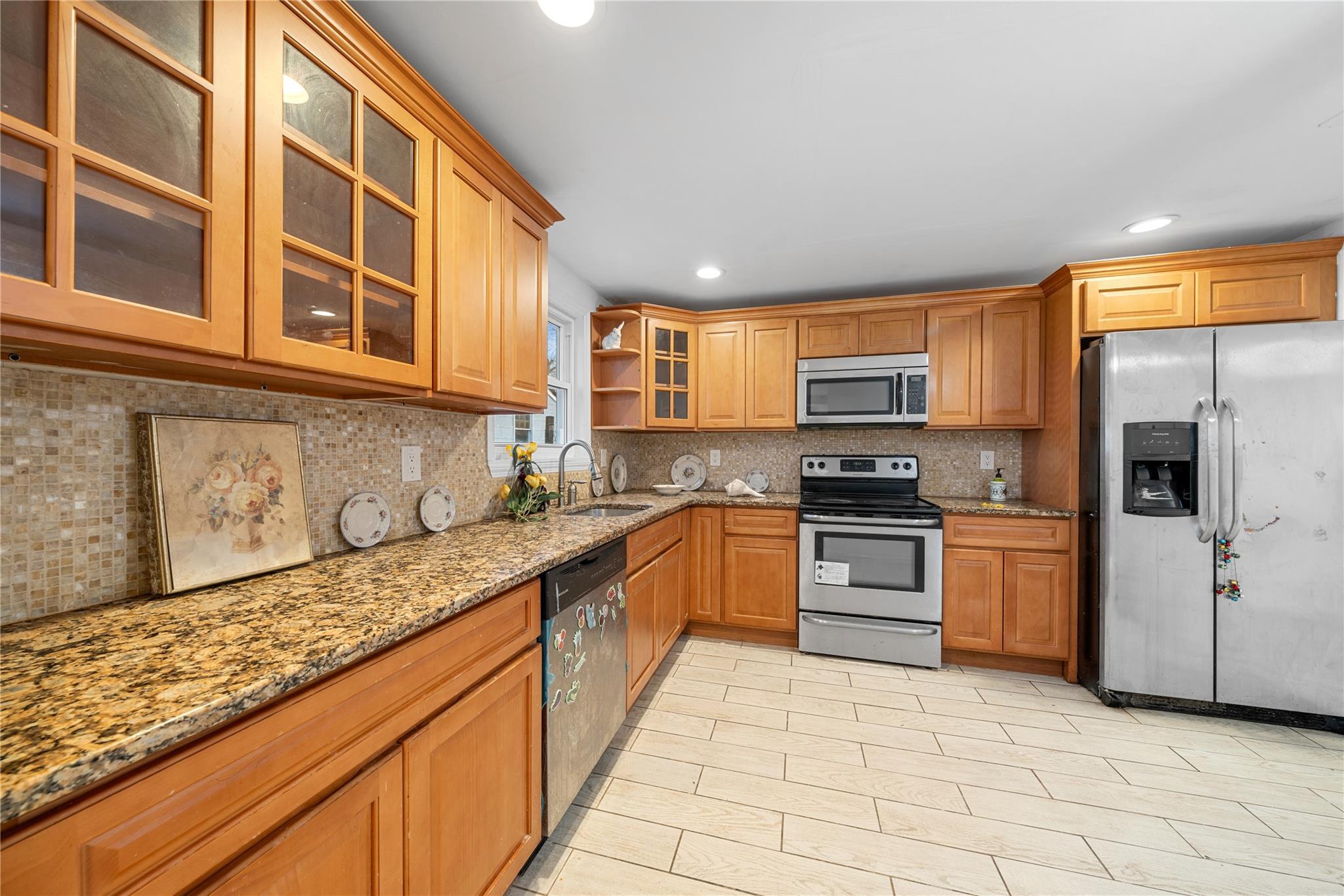 Single Family Monterey  Suffolk County, NY 11720, MLS-845129-24