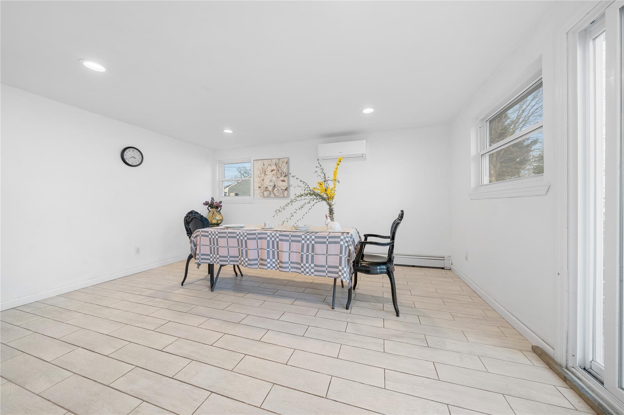 Single Family Monterey  Suffolk County, NY 11720, MLS-845129-26