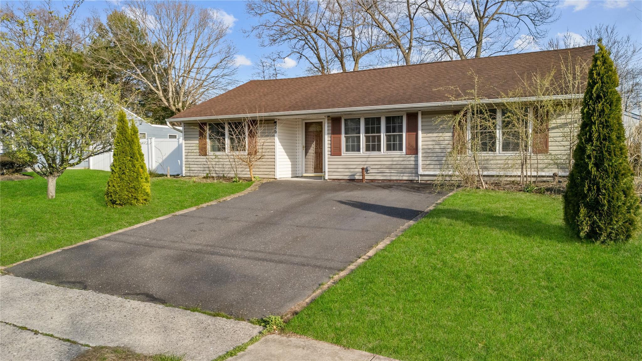 Single Family Monterey  Suffolk County, NY 11720, MLS-845129-5