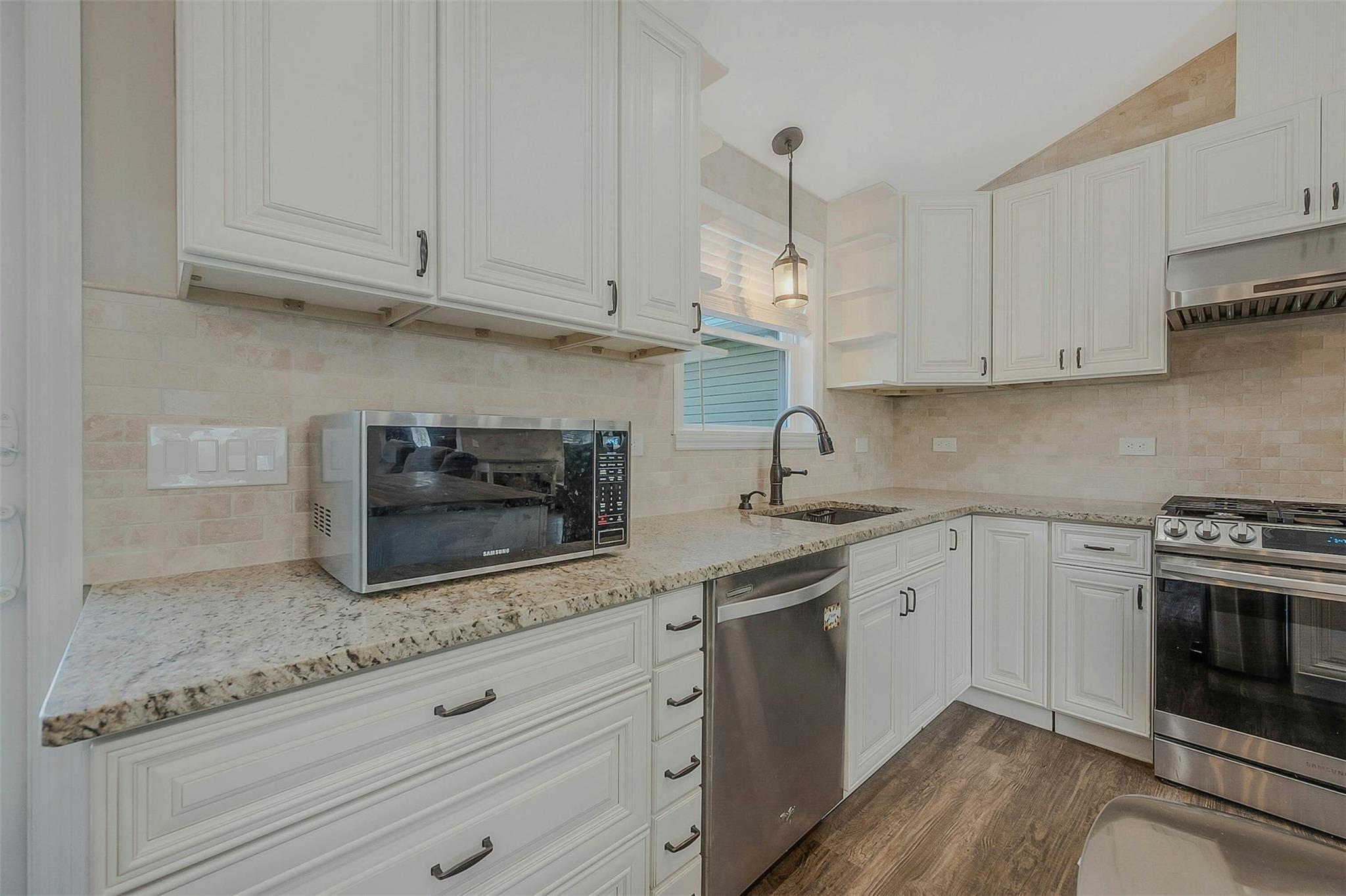 Single Family Highview  Suffolk County, NY 11933, MLS-845138-13