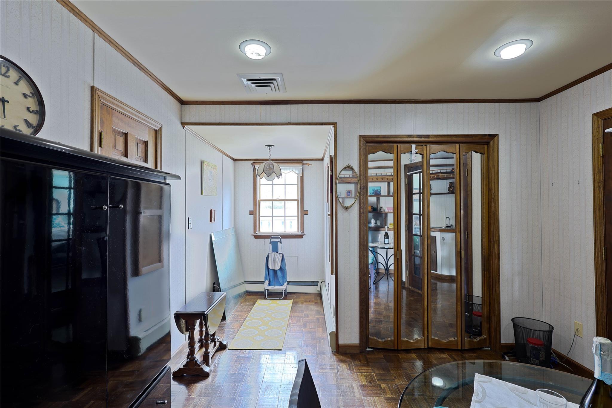 Single Family Winfield Davis  Suffolk County, NY 11727, MLS-845156-22