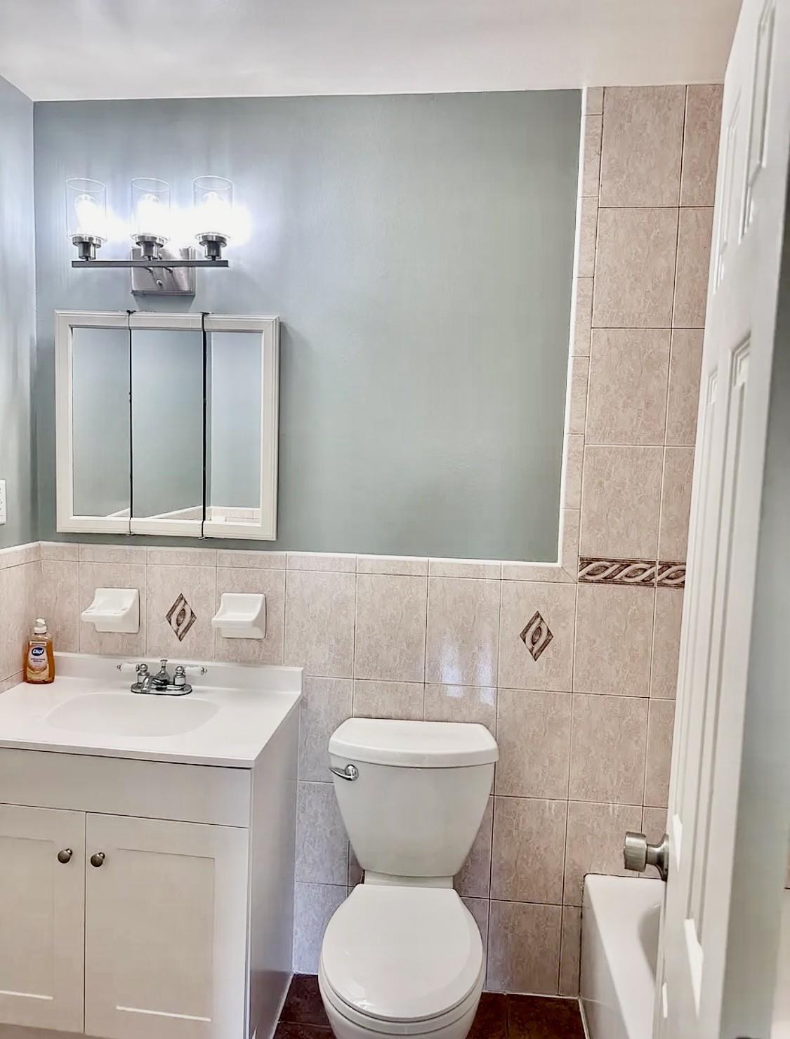 Single Family Balcom  Bronx, NY 10465, MLS-845159-20