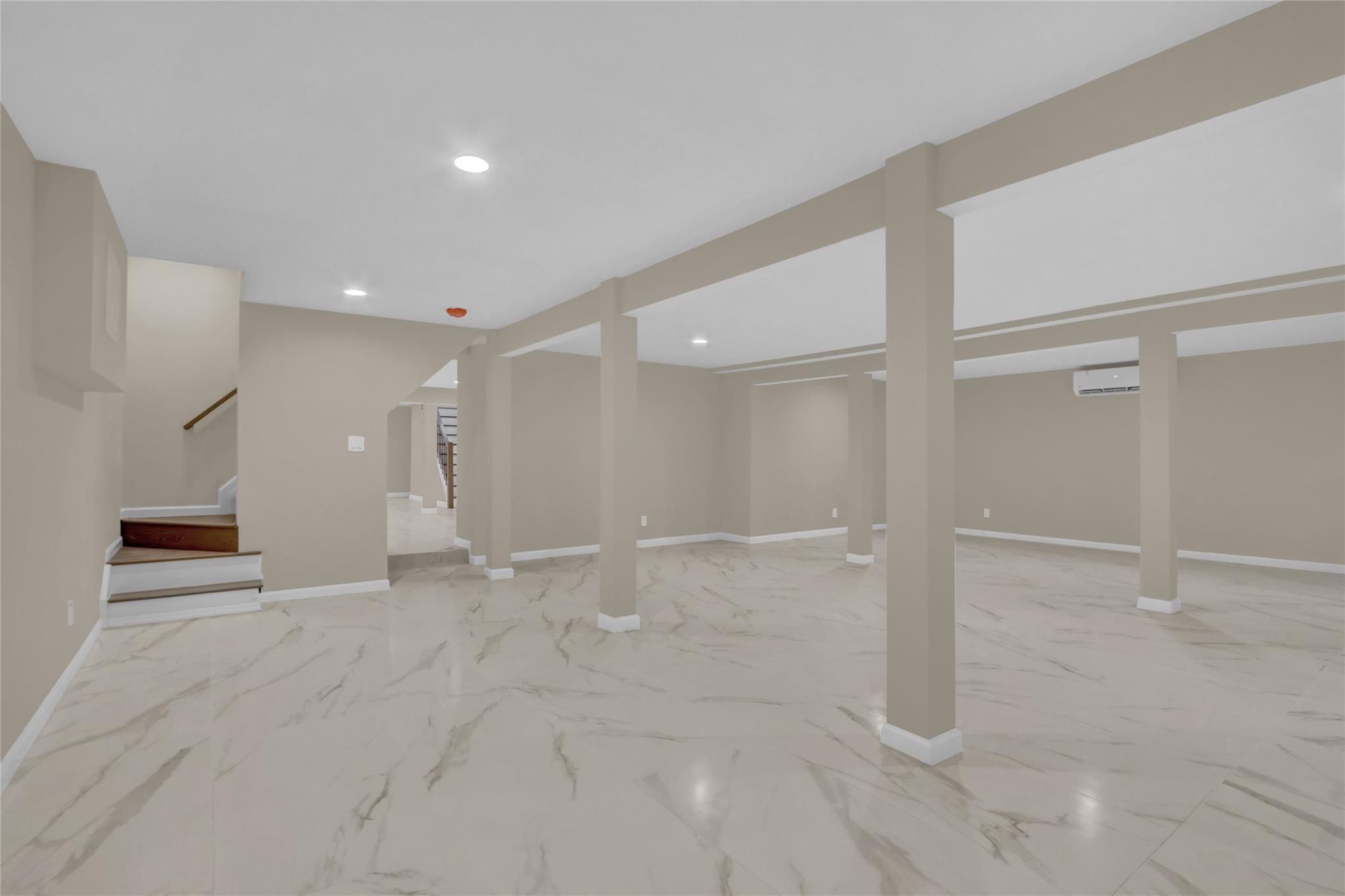 Single Family Daly  Suffolk County, NY 11731, MLS-845177-29