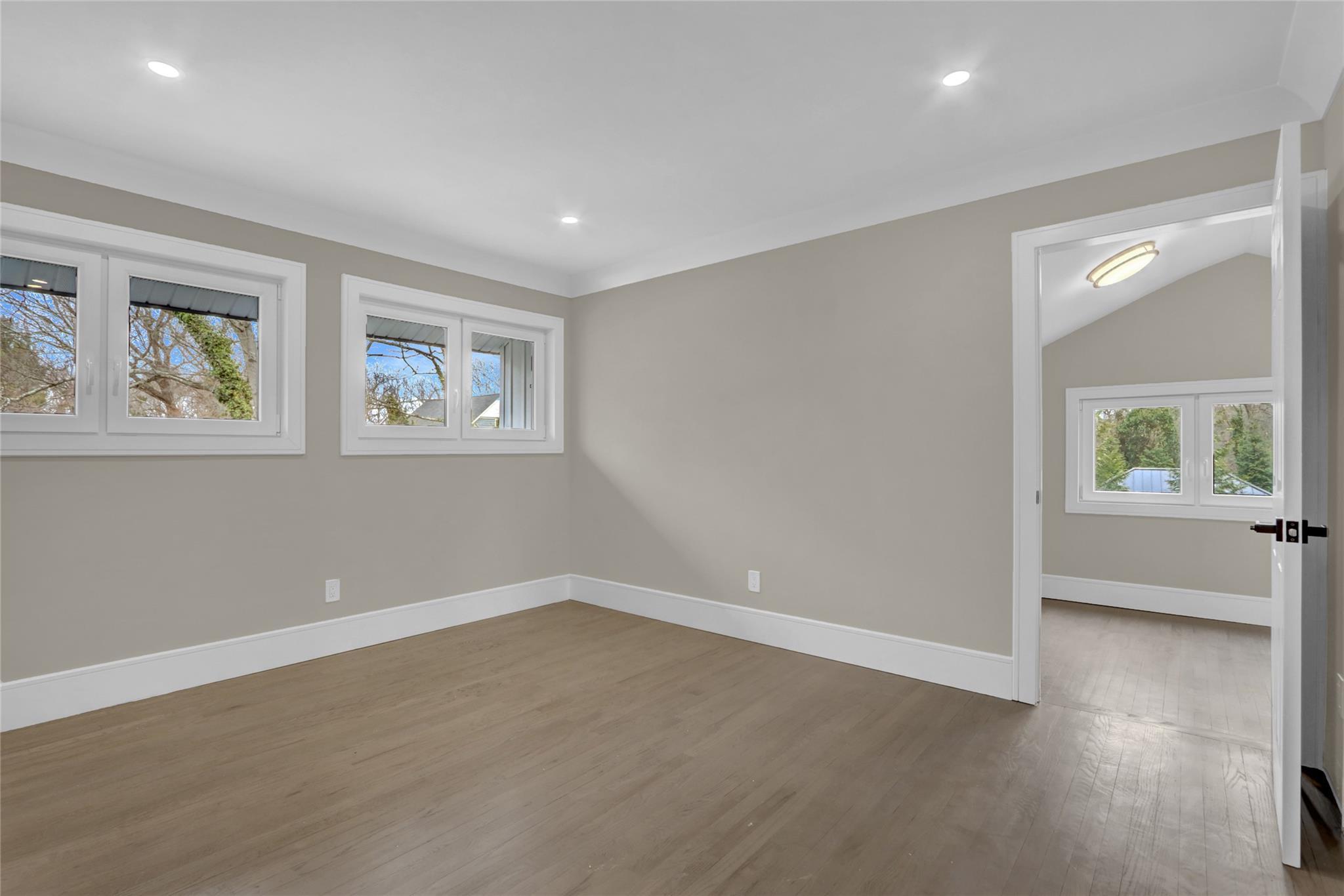 Single Family Daly  Suffolk County, NY 11731, MLS-845177-31