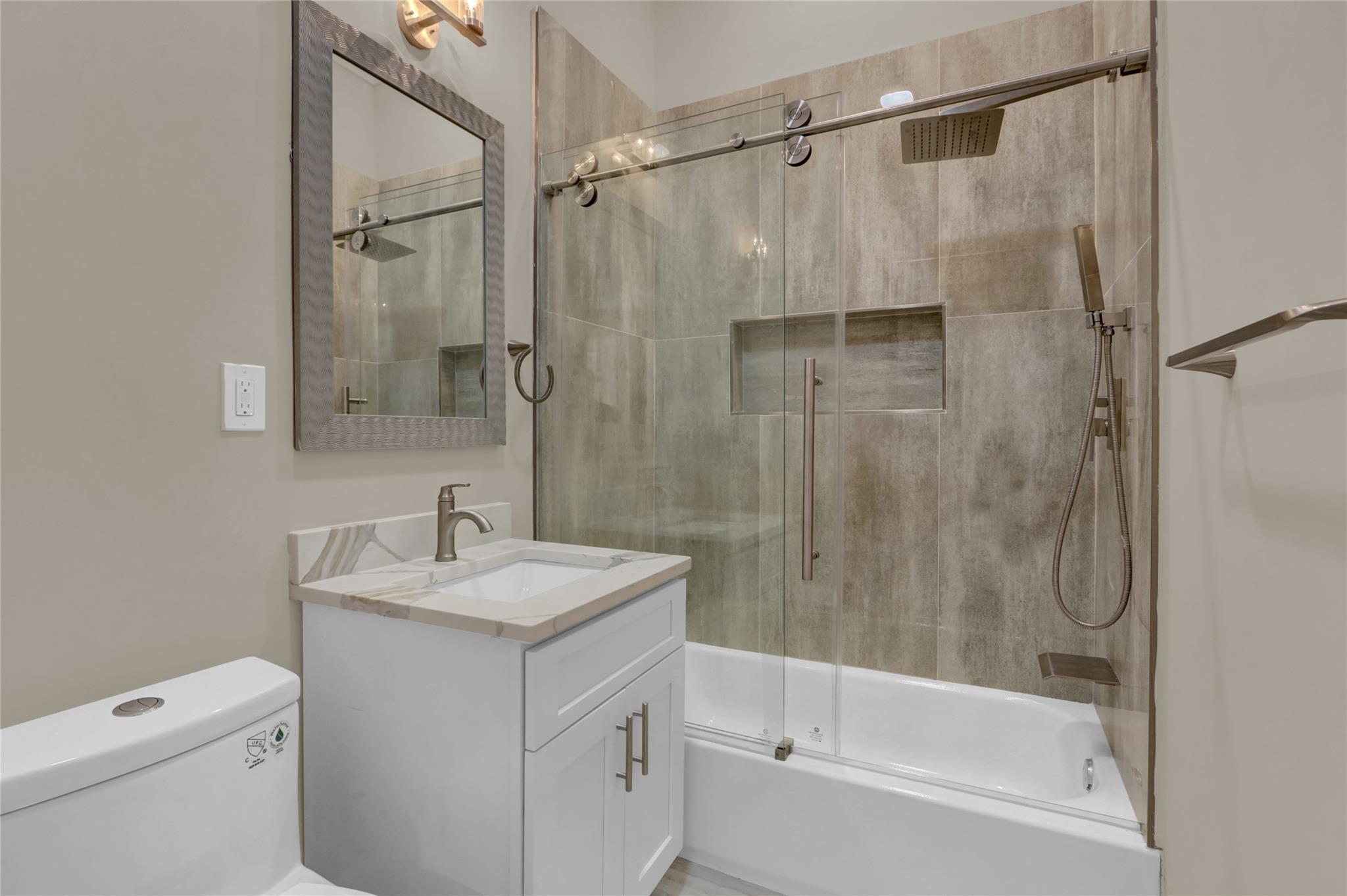 Single Family Daly  Suffolk County, NY 11731, MLS-845177-44