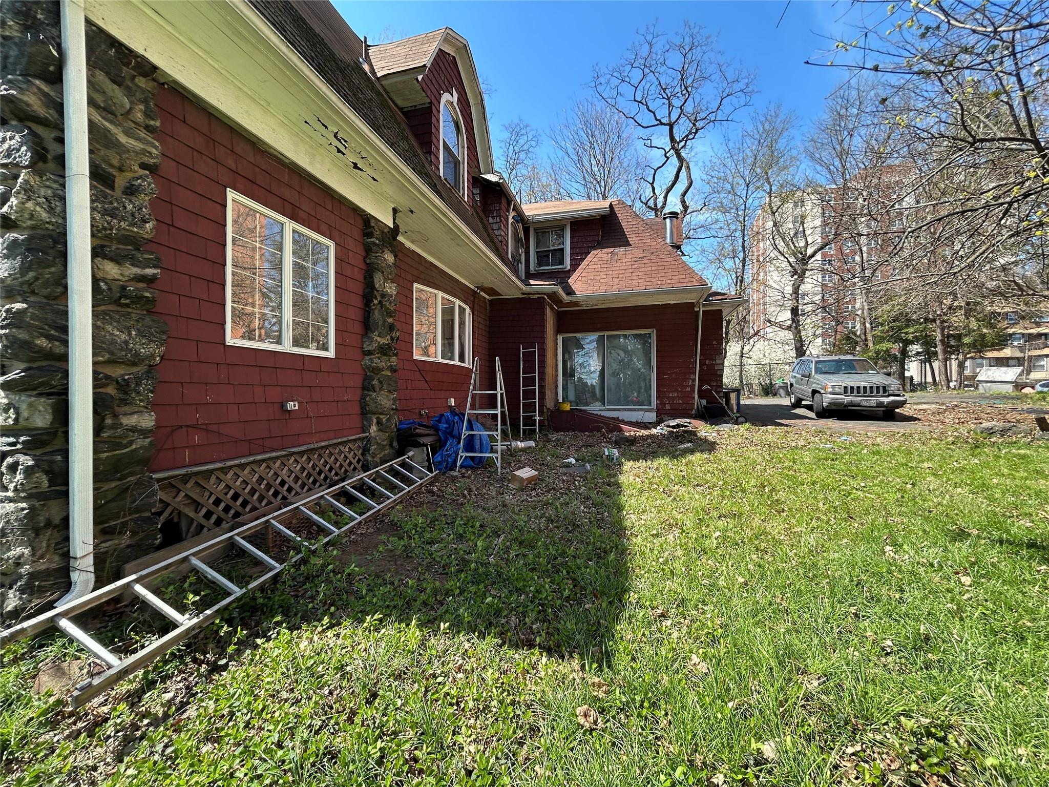 Single Family Pintard  Westchester County, NY 10801, MLS-845187-11