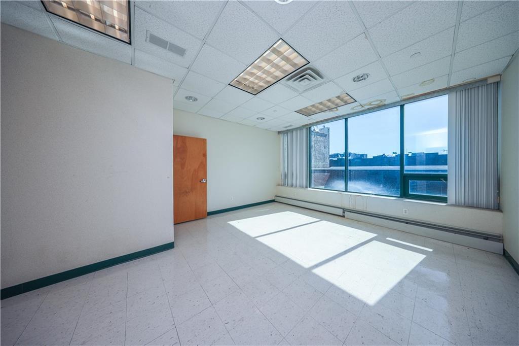 Commercial Sale 5th  Brooklyn, NY 11209, MLS-845224-18