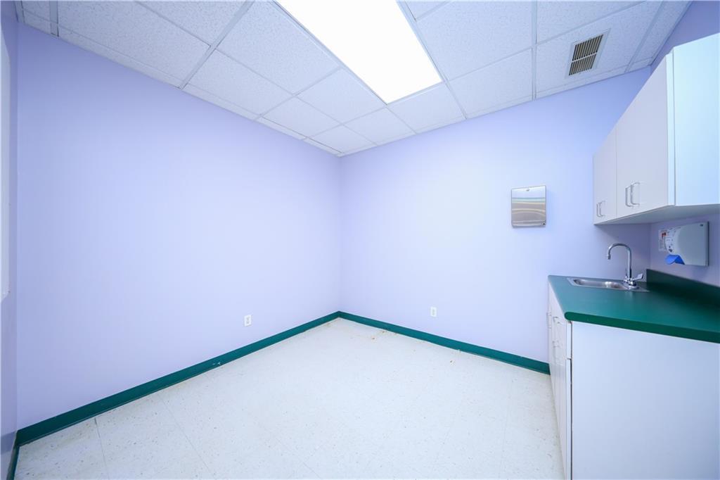Commercial Sale 5th  Brooklyn, NY 11209, MLS-845224-26