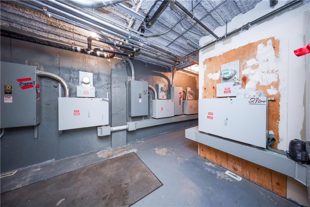 Commercial Sale 5th  Brooklyn, NY 11209, MLS-845224-39