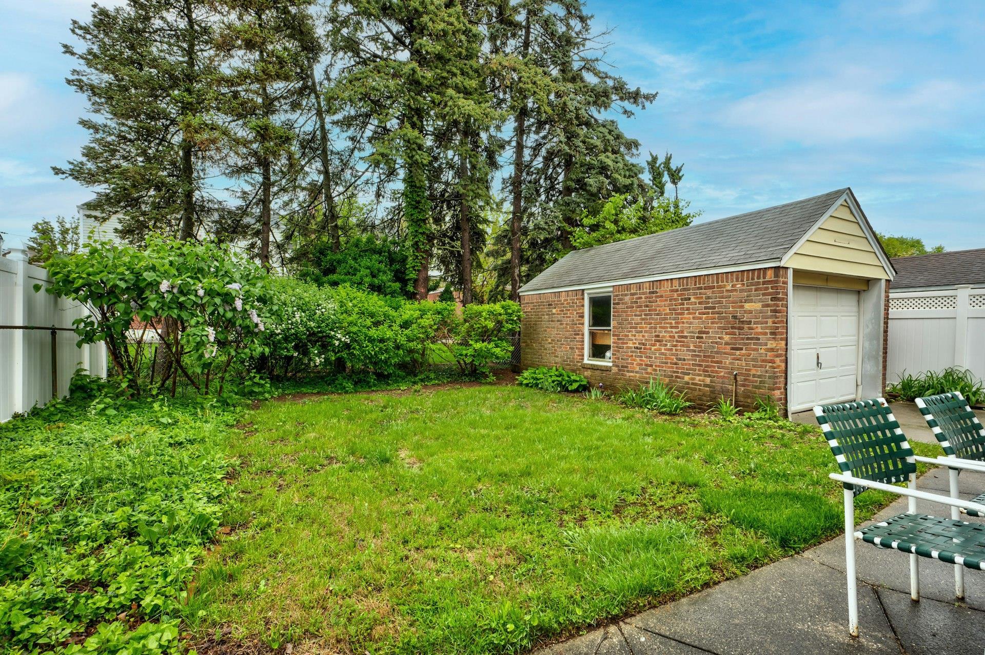 Single Family 5th  Nassau County, NY 11040, MLS-845230-26