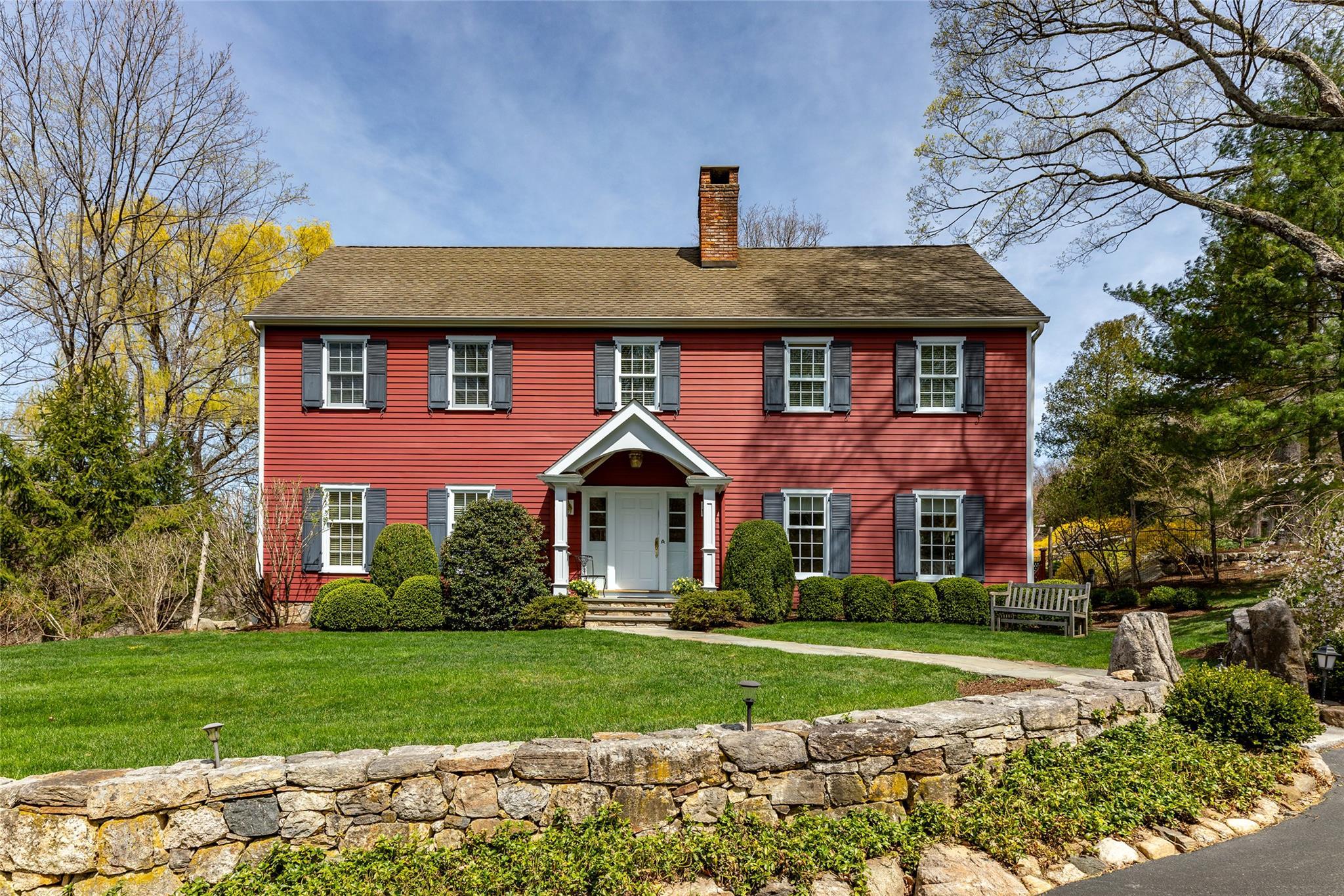 Single Family Kitchawan  Westchester County, NY 10576, MLS-845252-2