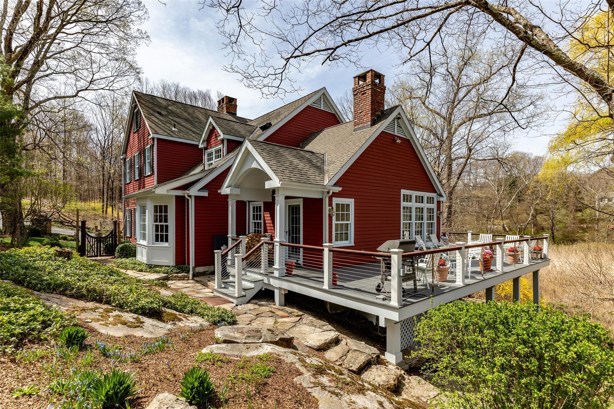 Single Family Kitchawan  Westchester County, NY 10576, MLS-845252-22