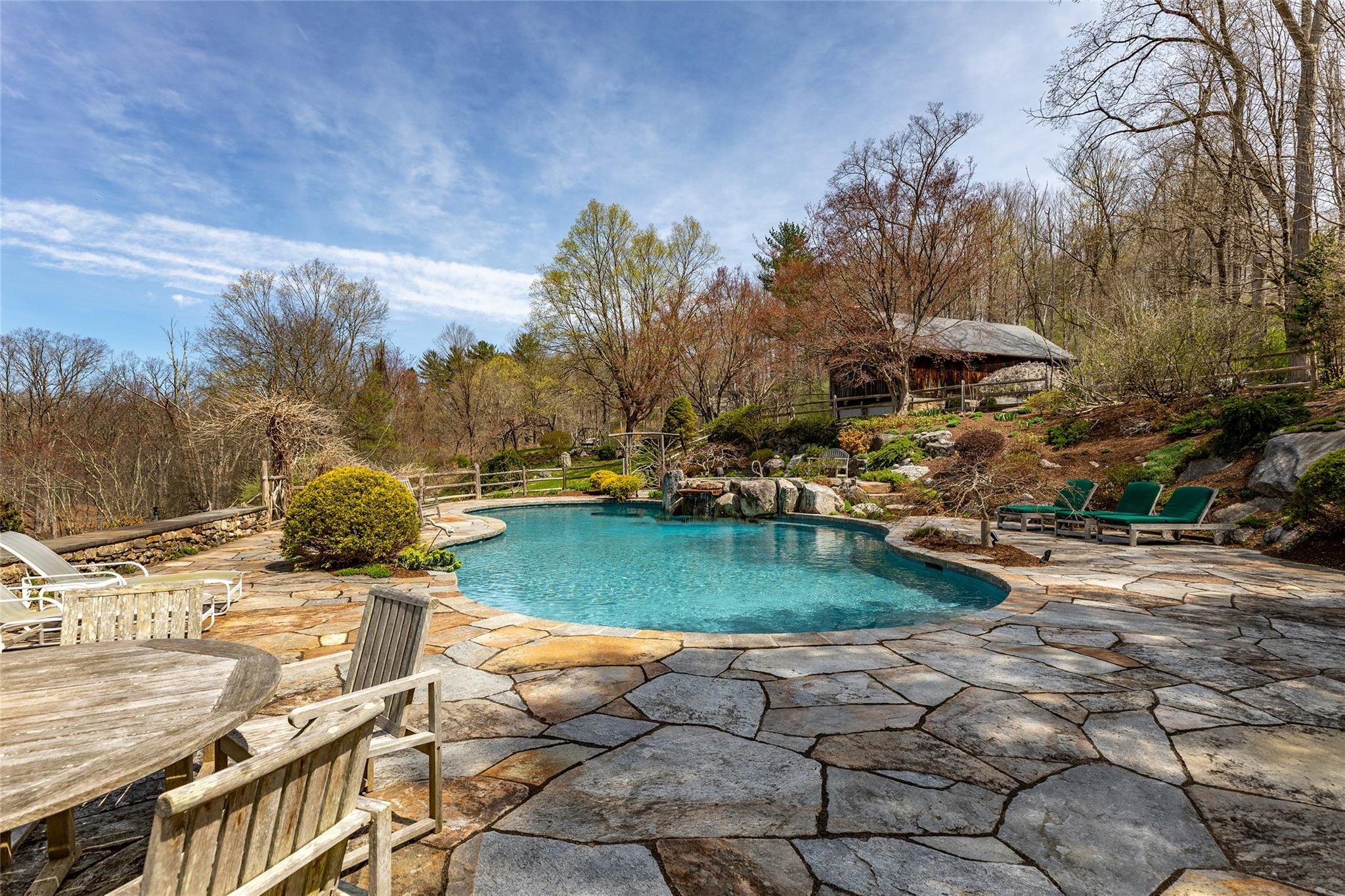 Single Family Kitchawan  Westchester County, NY 10576, MLS-845252-36
