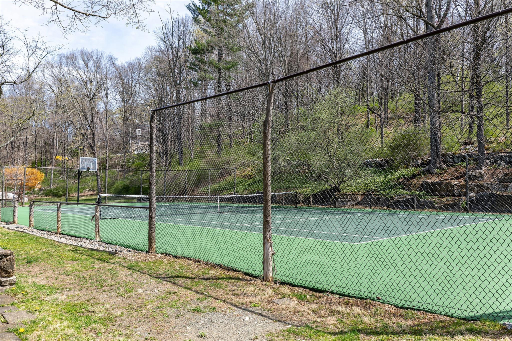 Single Family Kitchawan  Westchester County, NY 10576, MLS-845252-44
