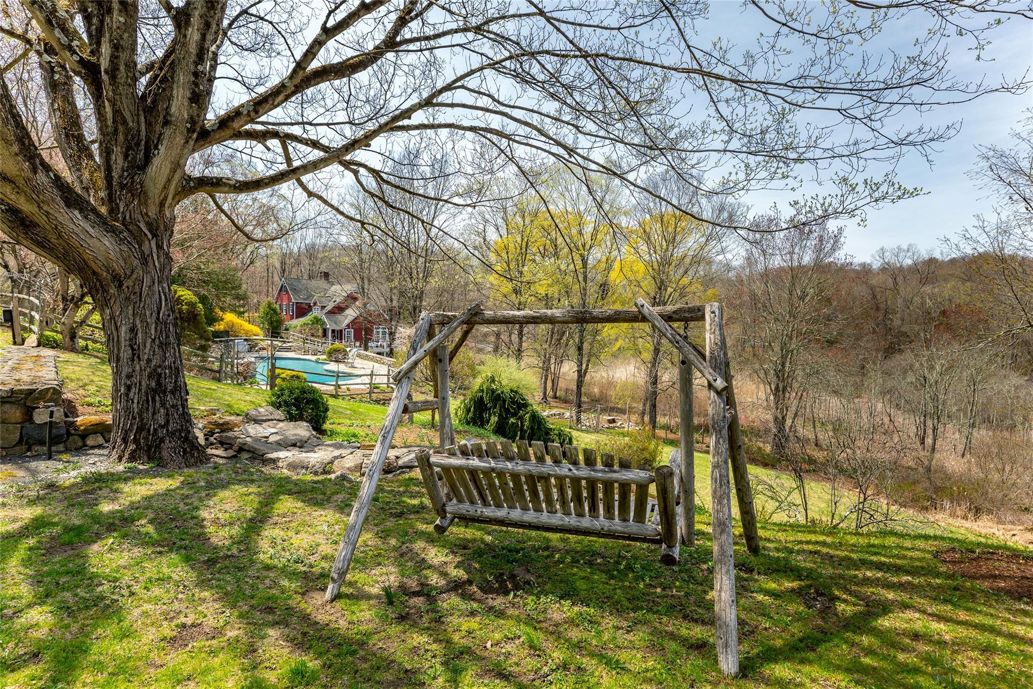 Single Family Kitchawan  Westchester County, NY 10576, MLS-845252-46