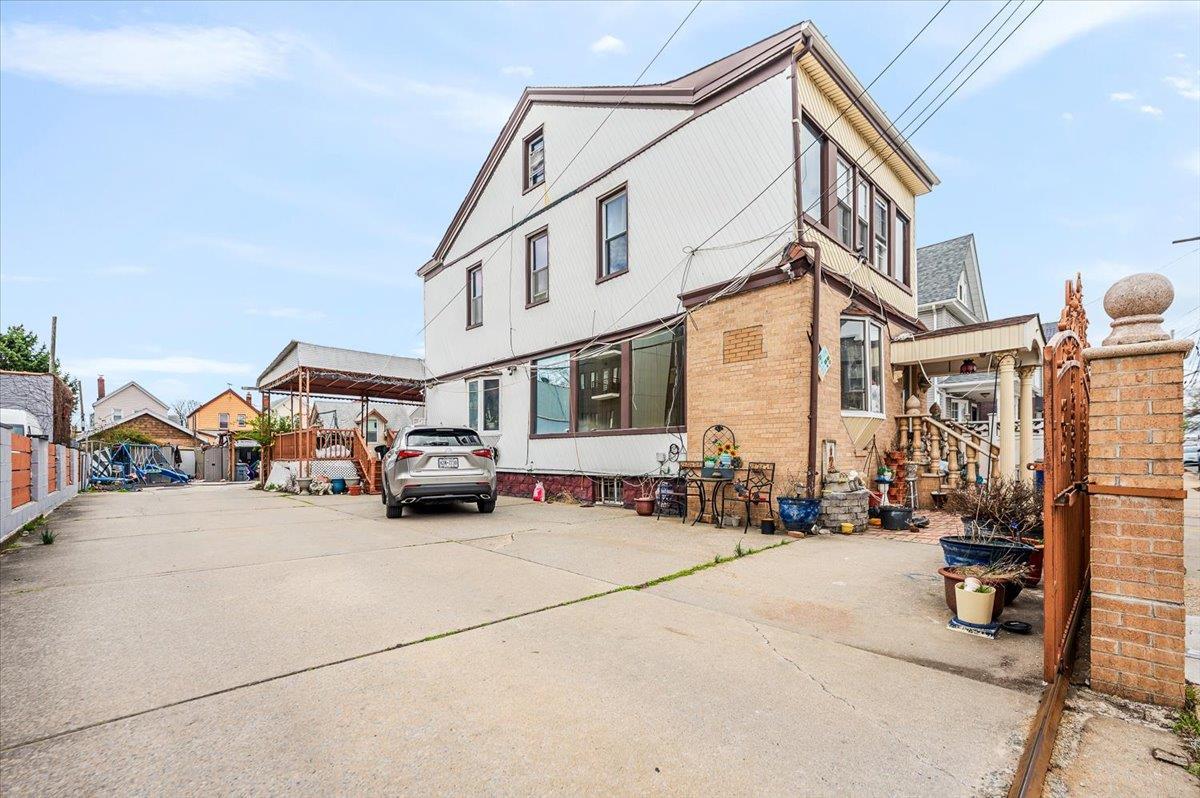 Single Family 130th  Queens, NY 11419, MLS-845263-25
