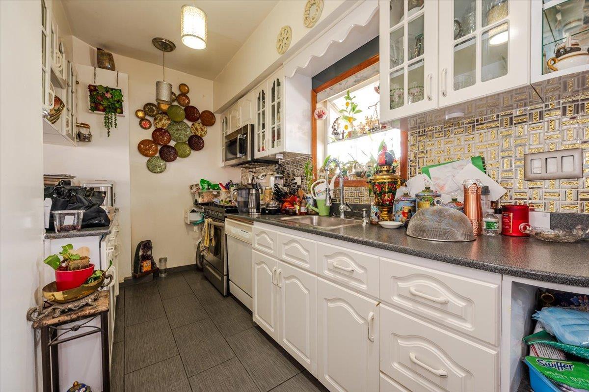 Single Family 130th  Queens, NY 11419, MLS-845263-6