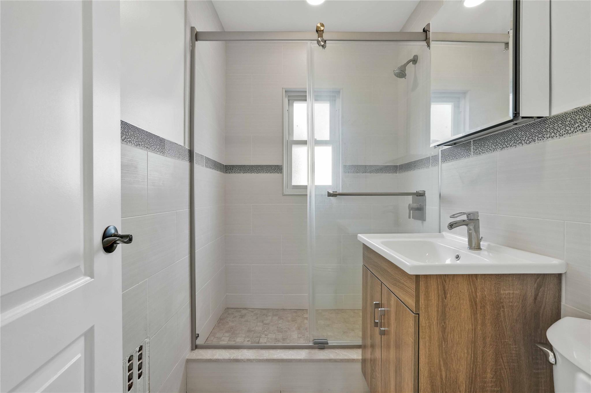 Single Family 208  Queens, NY 11361, MLS-845351-15