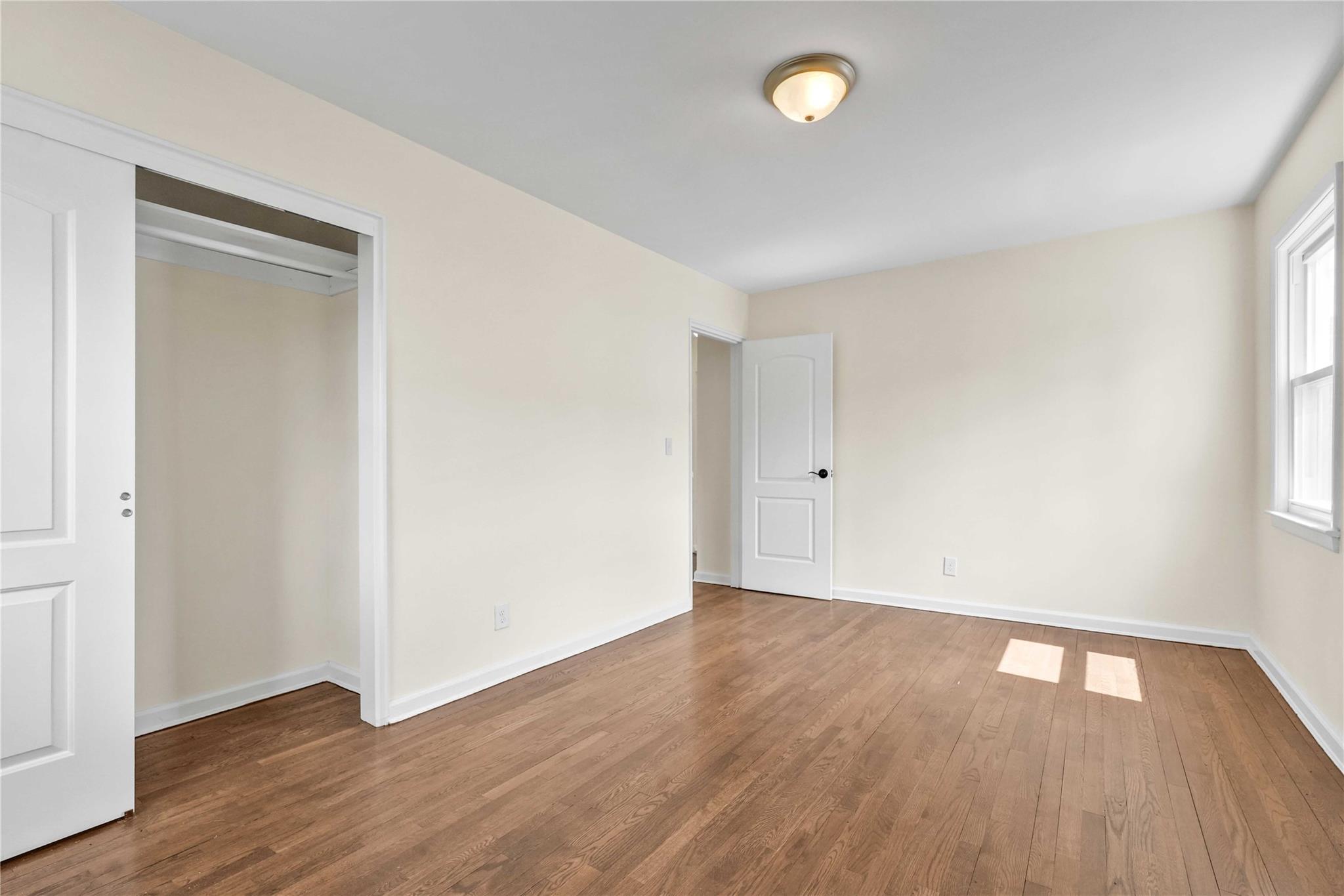 Single Family 208  Queens, NY 11361, MLS-845351-30