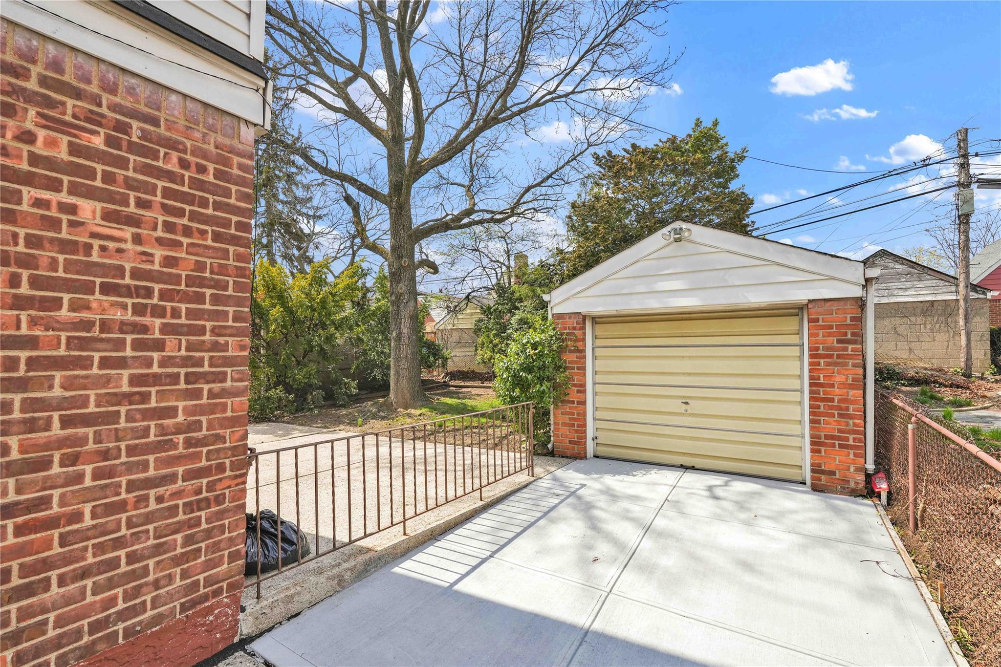 Single Family 208  Queens, NY 11361, MLS-845351-4