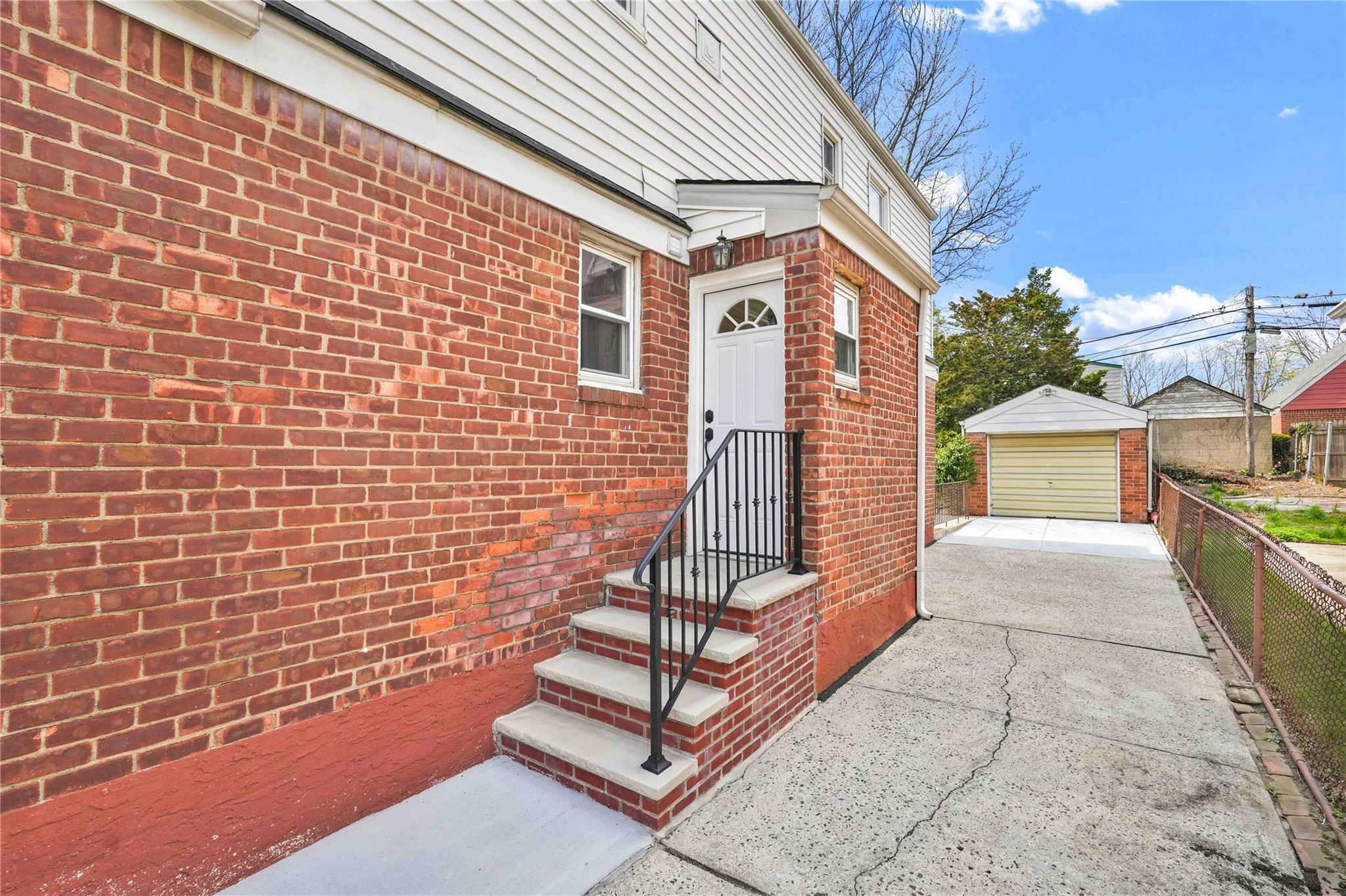 Single Family 208  Queens, NY 11361, MLS-845351-5