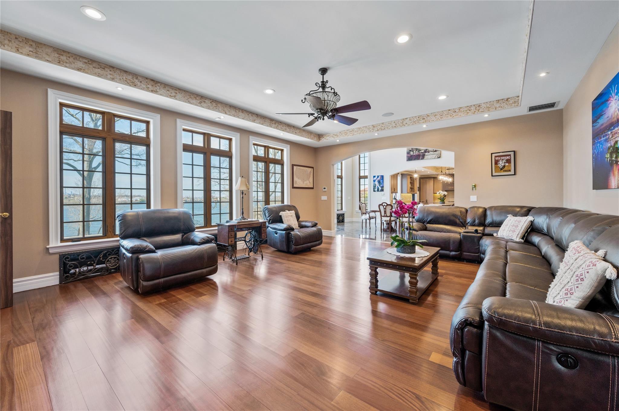Single Family Malba  Queens, NY 11357, MLS-845360-6