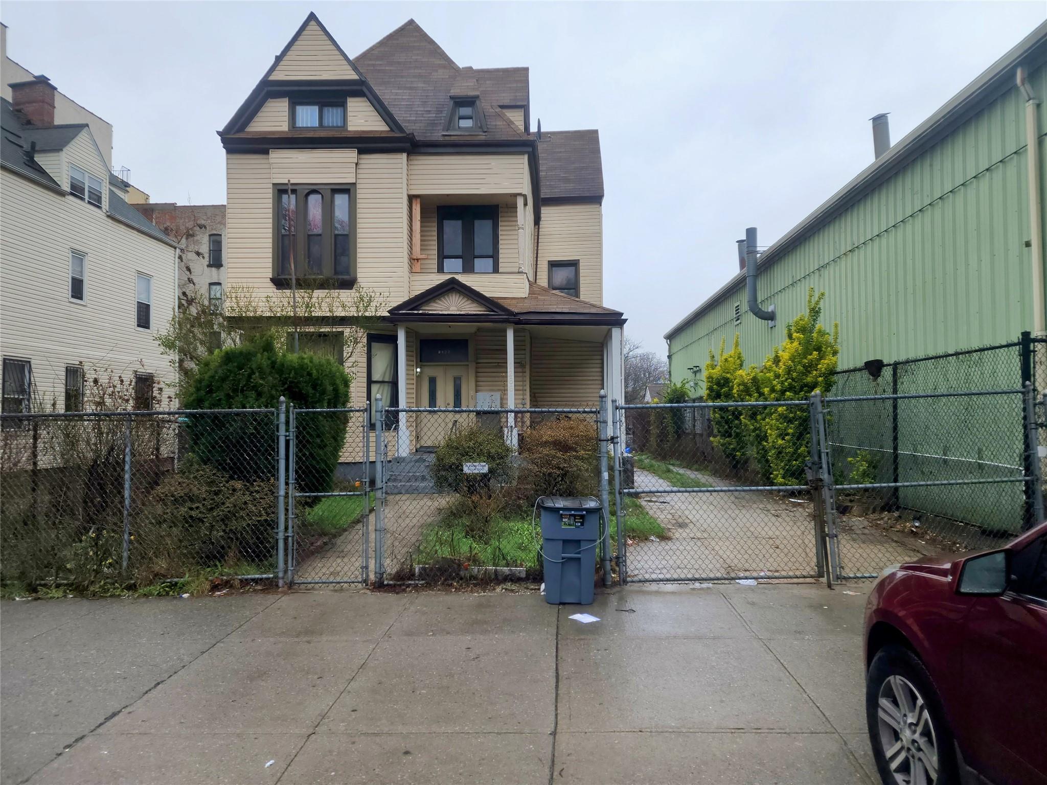 Single Family Boston  Bronx, NY 10456, MLS-845361-2