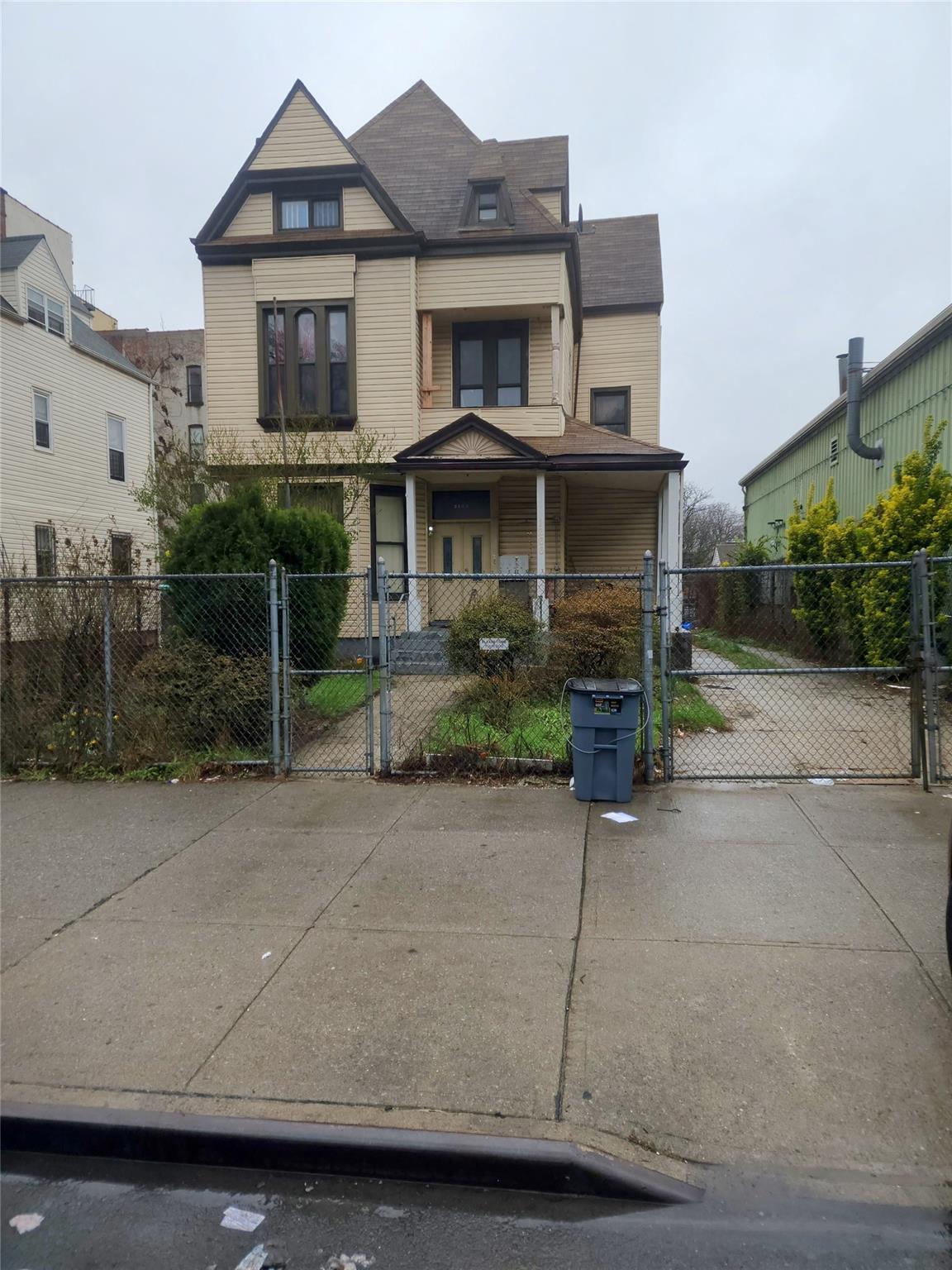 Single Family Boston  Bronx, NY 10456, MLS-845361-3