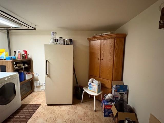 Single Family Yeoman  Suffolk County, NY 11731, MLS-845370-33