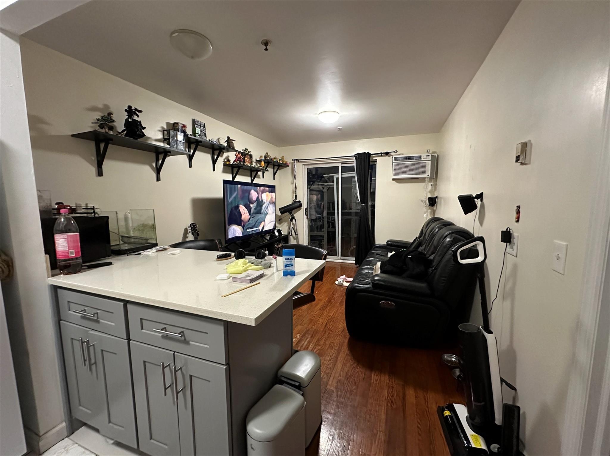 Single Family 35th  Queens, NY 11368, MLS-845374-13