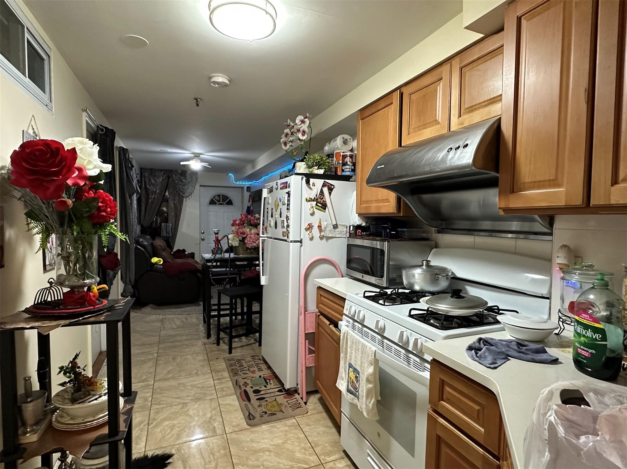 Single Family 35th  Queens, NY 11368, MLS-845374-4