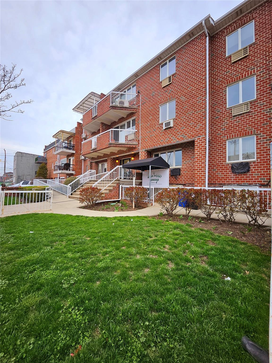 Commercial Sale Bath  Brooklyn, NY 11214, MLS-845404-2