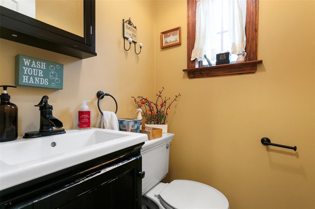 Single Family Schuyler  Bronx, NY 10465, MLS-845408-21