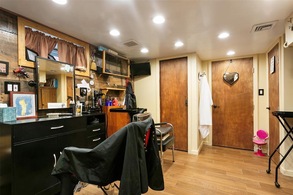 Single Family Schuyler  Bronx, NY 10465, MLS-845408-22