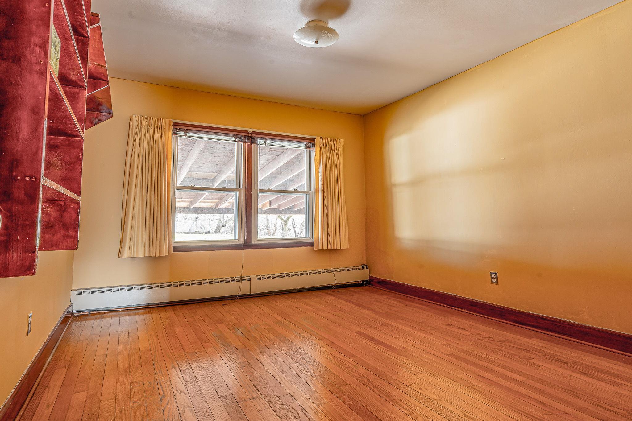 Single Family Old Flatbush  Ulster County, NY 12401, MLS-845419-16