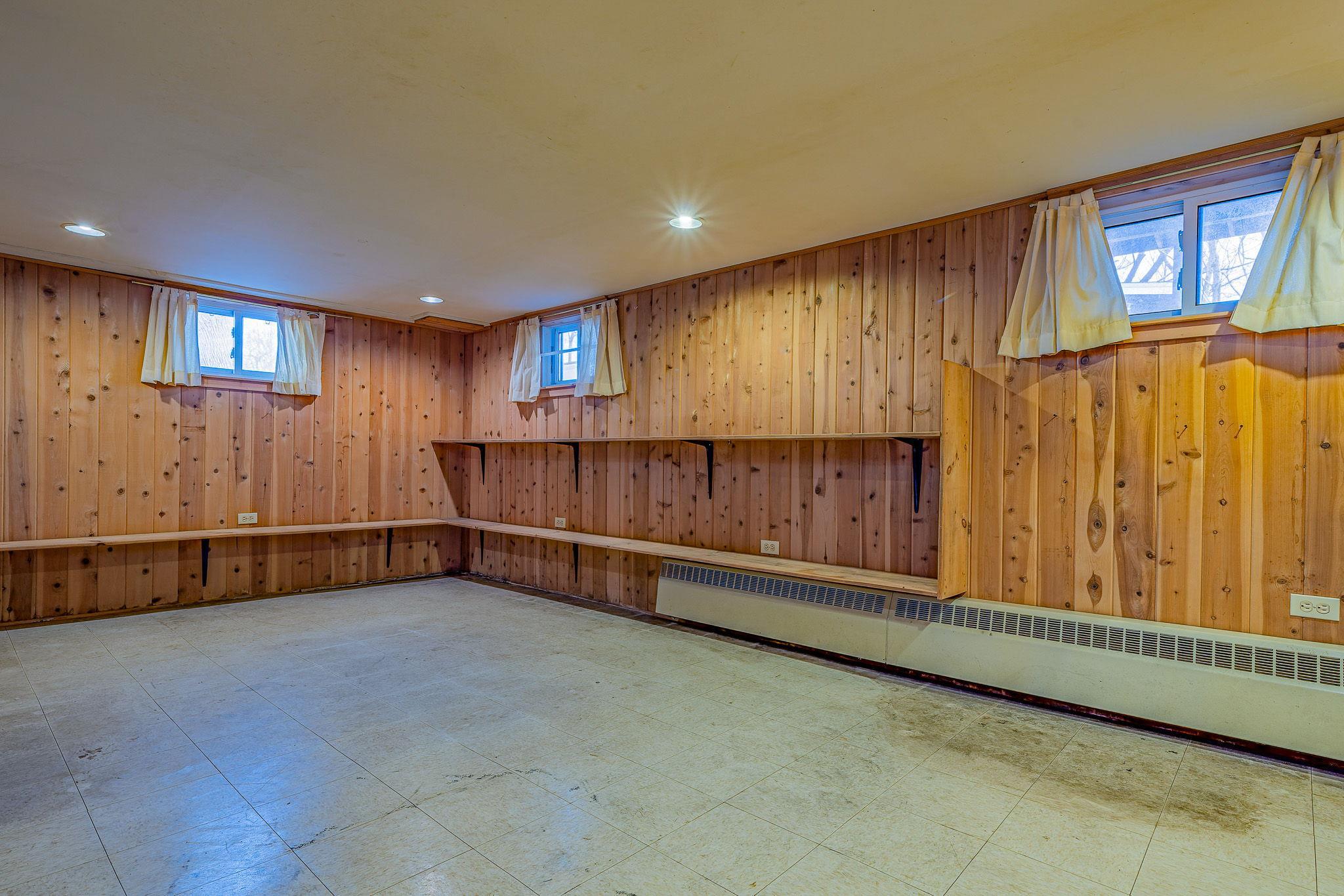 Single Family Old Flatbush  Ulster County, NY 12401, MLS-845419-18
