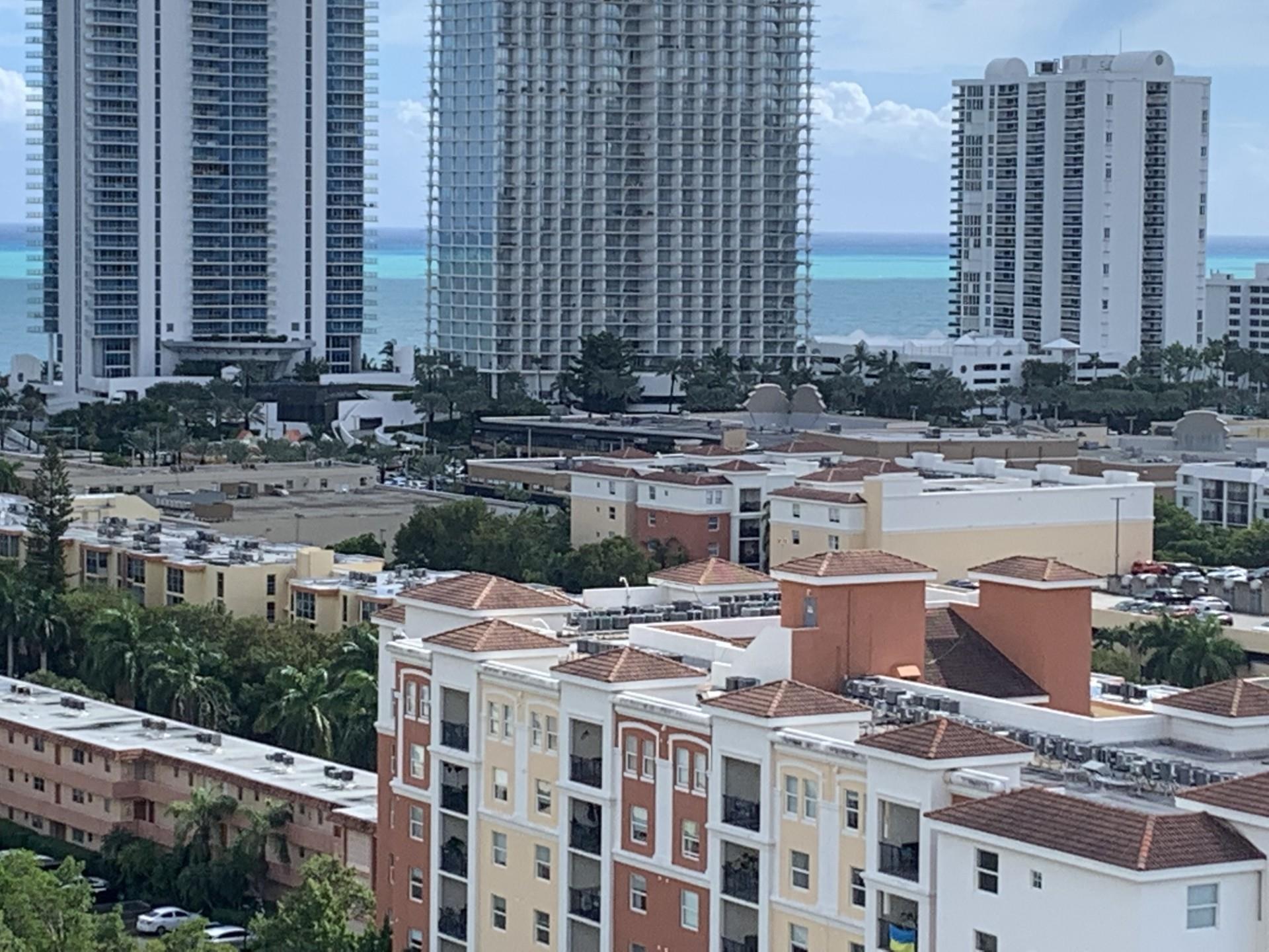 Condo 174th St.  Out Of Area, NY 33160, MLS-845426-3