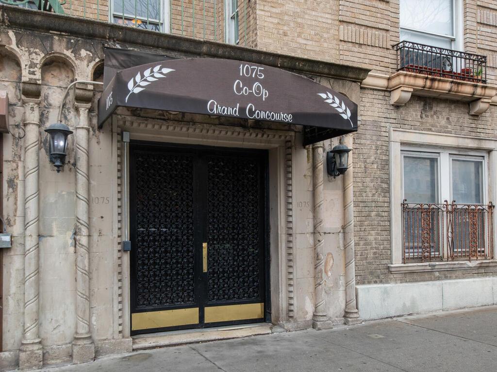 Coop Grand Concourse  Bronx, NY 10452, MLS-845431-10