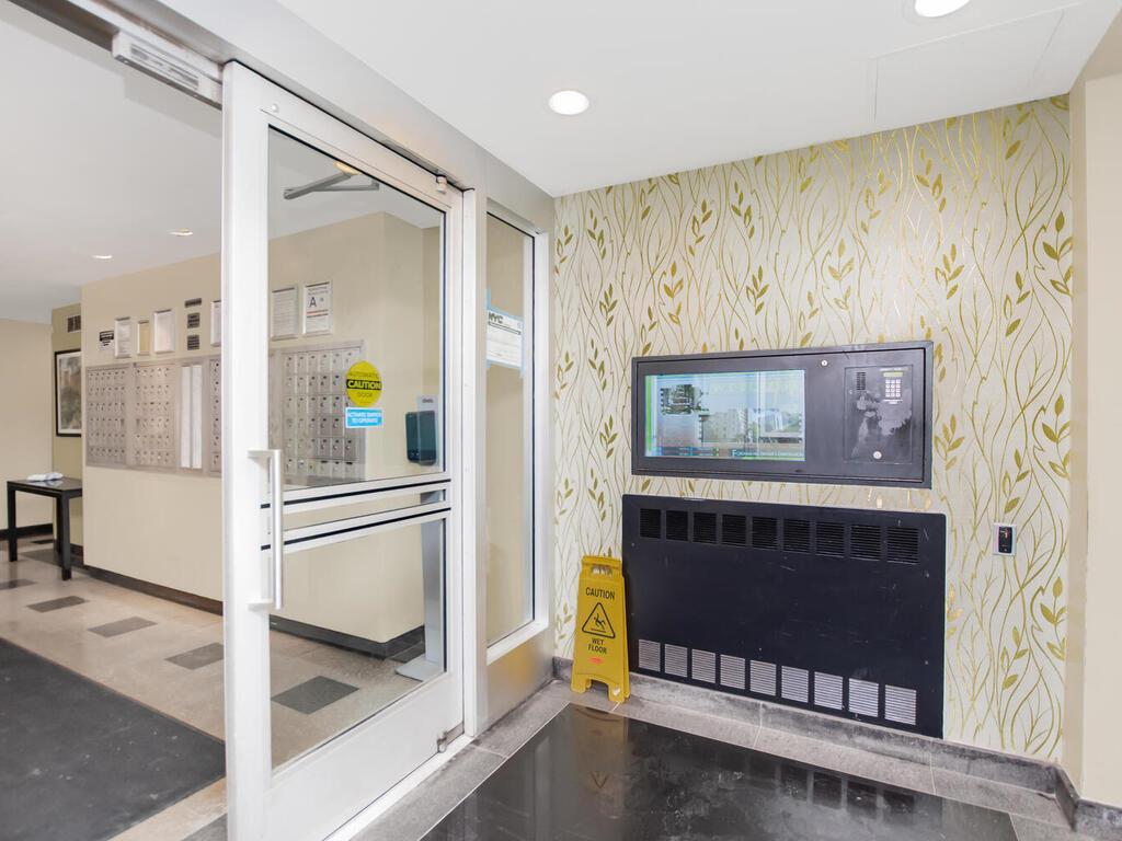 Coop Fordham Hill  Bronx, NY 10468, MLS-845440-10