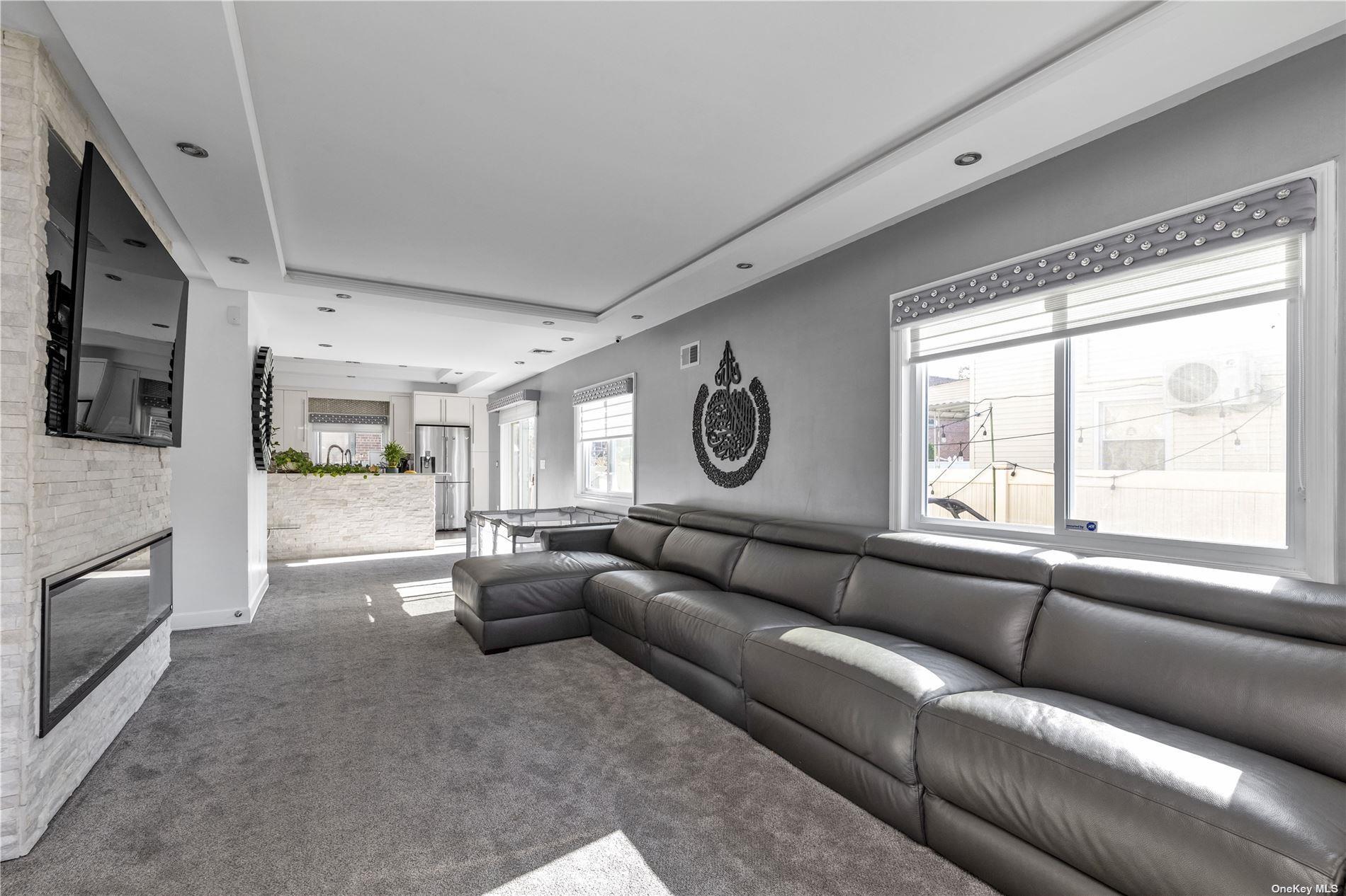 Single Family 164th  Queens, NY 11365, MLS-845445-3