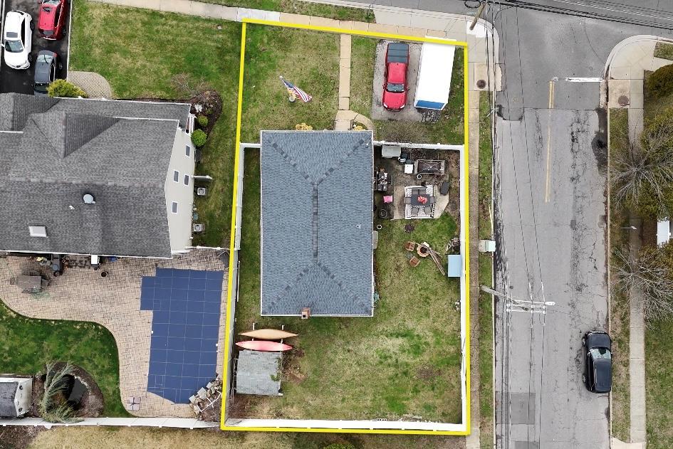 Single Family Maple  Nassau County, NY 11710, MLS-845460-16
