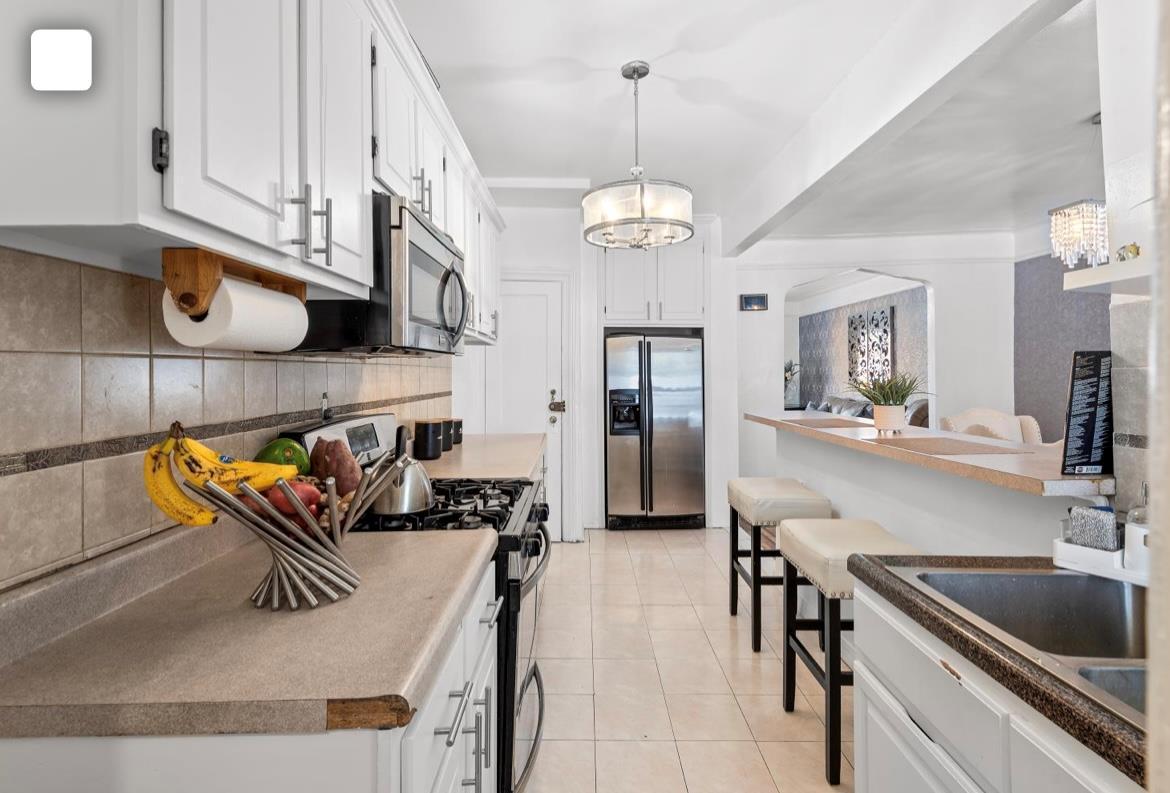 Single Family Avenue M  Brooklyn, NY 11234, MLS-845484-11